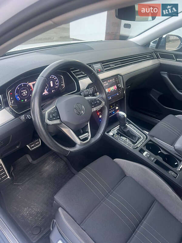Универсал Volkswagen Passat Alltrack 2022 в Черкассах