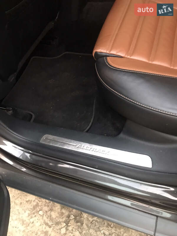 Універсал Volkswagen Passat Alltrack 2013 в Долині