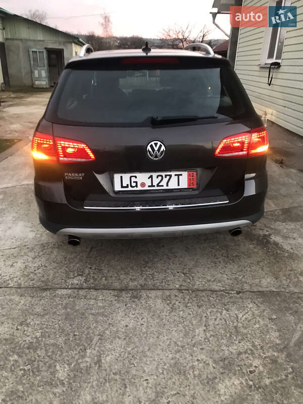 Універсал Volkswagen Passat Alltrack 2013 в Долині