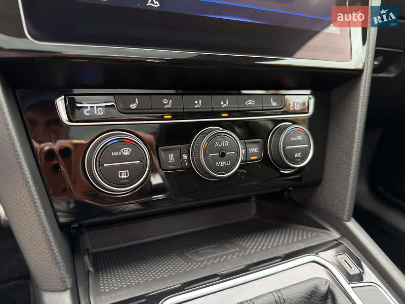 Универсал Volkswagen Passat Alltrack 2020 в Луцке фото 18 Универсал Volkswagen Passat Alltrack 2020 в Луцке