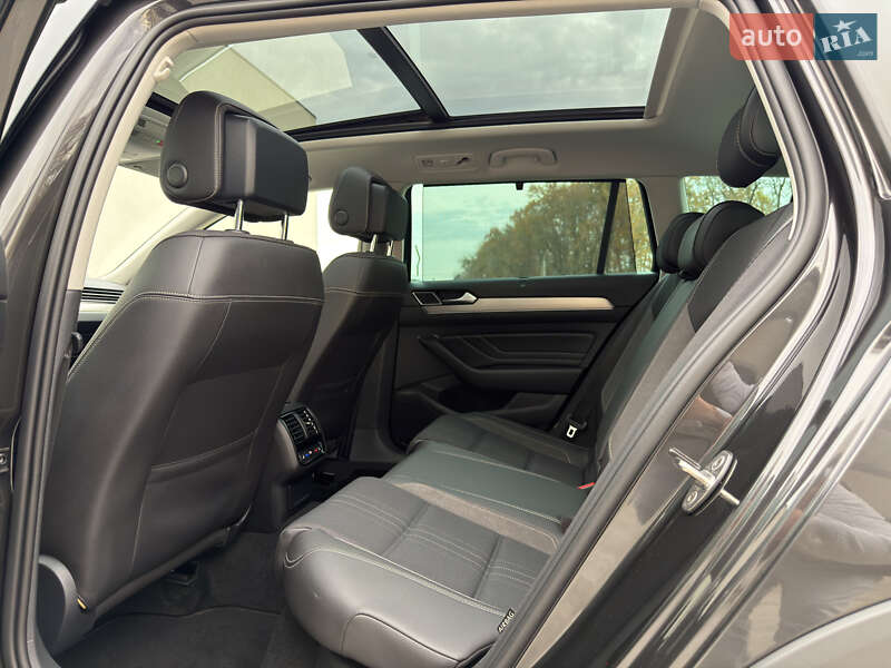 Универсал Volkswagen Passat Alltrack 2020 в Луцке фото 37 Универсал Volkswagen Passat Alltrack 2020 в Луцке