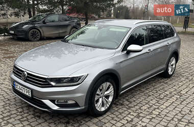 Универсал Volkswagen Passat Alltrack 2019 в Львове