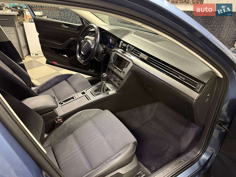 Универсал Volkswagen Passat Alltrack 2016 в Калуше фото 7 Универсал Volkswagen Passat Alltrack 2016 в Калуше