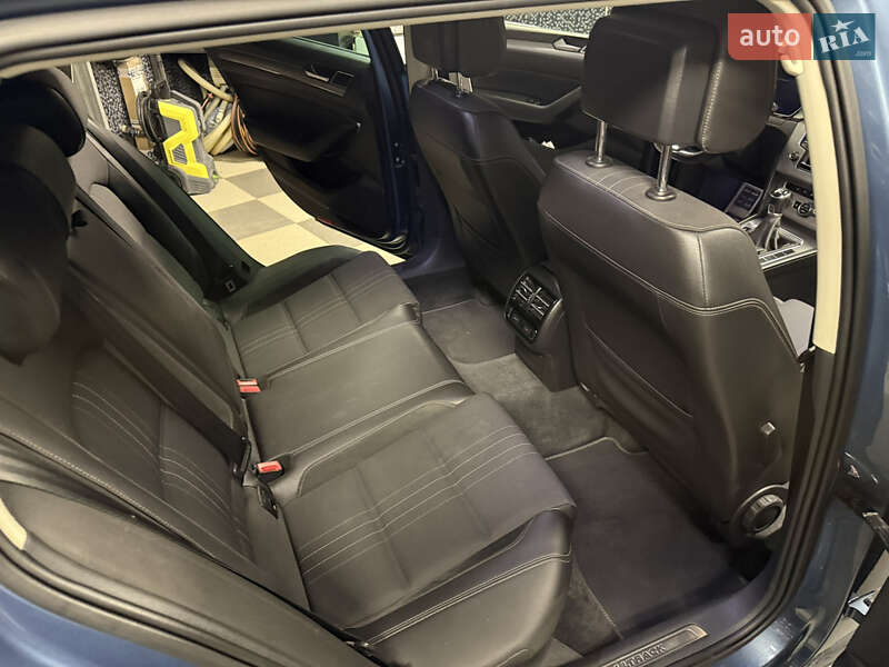 Универсал Volkswagen Passat Alltrack 2016 в Калуше фото 14 Универсал Volkswagen Passat Alltrack 2016 в Калуше