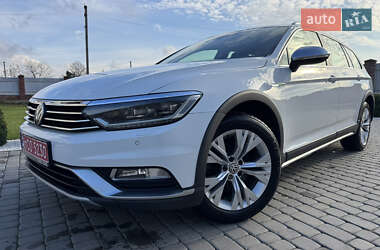 Универсал Volkswagen Passat Alltrack 2018 в Дубно