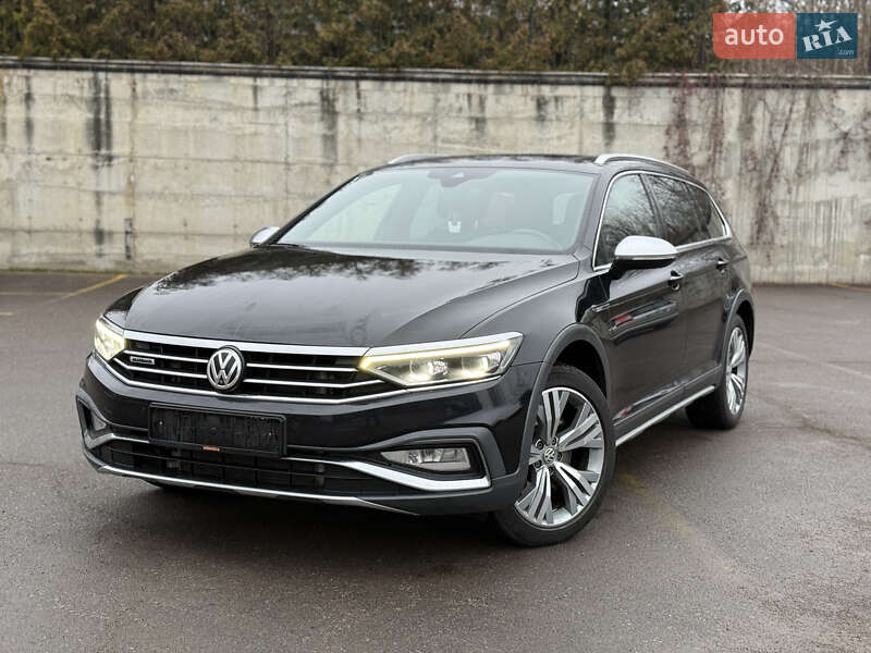 Універсал Volkswagen Passat Alltrack 2020 в Рівному