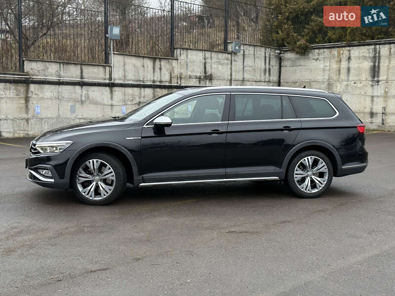 Універсал Volkswagen Passat Alltrack 2020 в Рівному