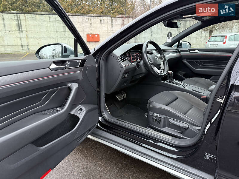 Універсал Volkswagen Passat Alltrack 2020 в Рівному