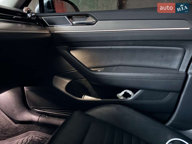 Универсал Volkswagen Passat Alltrack 2018 в Коростене фото 3 Универсал Volkswagen Passat Alltrack 2018 в Коростене