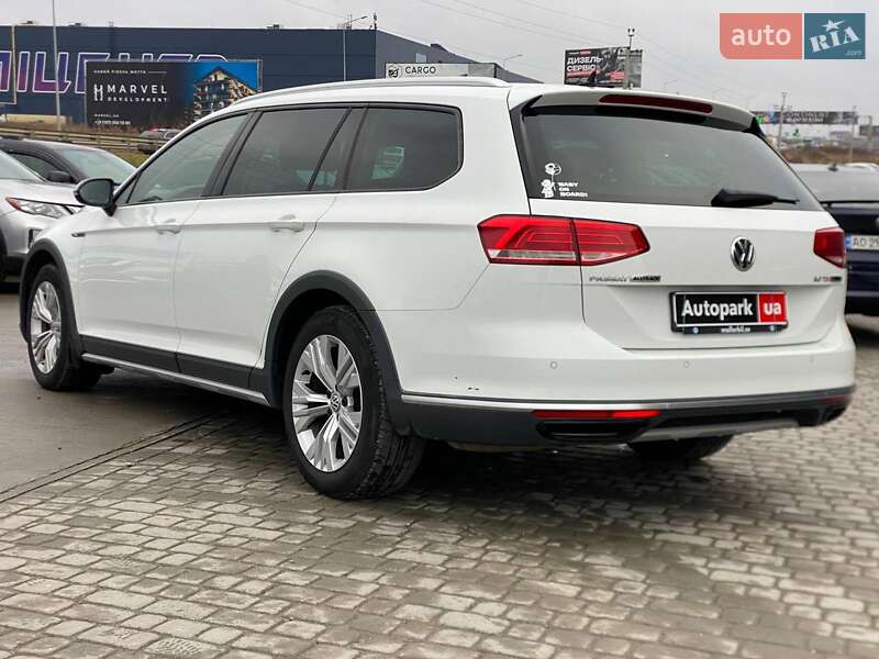 Универсал Volkswagen Passat Alltrack 2017 в Львове