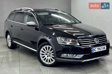 Универсал Volkswagen Passat Alltrack 2013 в Стрые