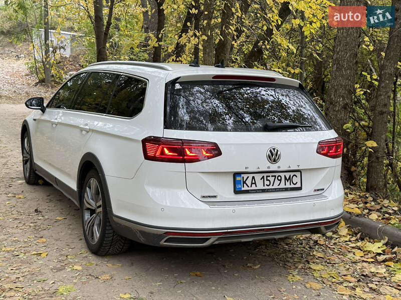 Универсал Volkswagen Passat Alltrack 2019 в Киеве фото 4 Универсал Volkswagen Passat Alltrack 2019 в Киеве