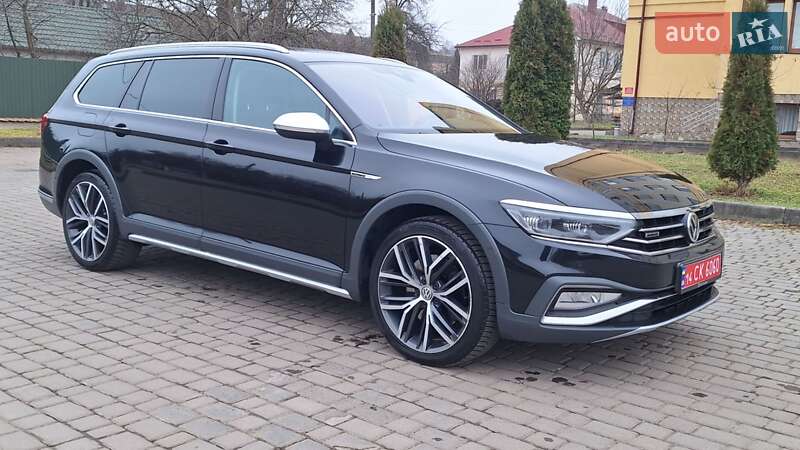 Универсал Volkswagen Passat Alltrack 2020 в Коломые