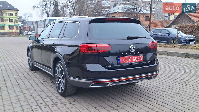 Универсал Volkswagen Passat Alltrack 2020 в Коломые