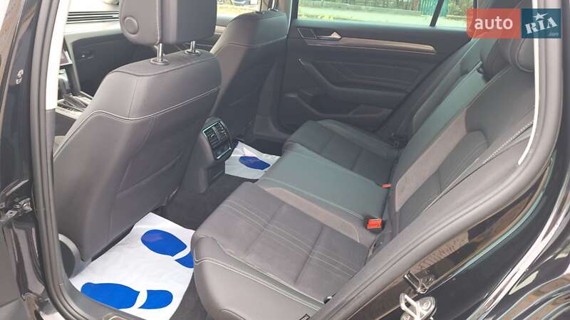Универсал Volkswagen Passat Alltrack 2020 в Коломые