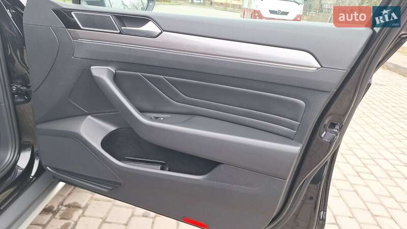 Универсал Volkswagen Passat Alltrack 2020 в Коломые