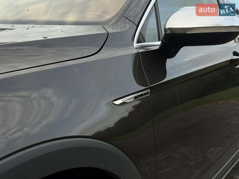 Универсал Volkswagen Passat Alltrack 2018 в Луцке