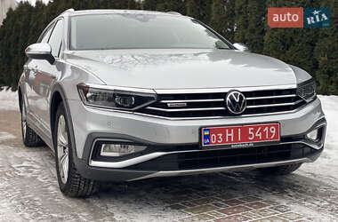 Універсал Volkswagen Passat Alltrack 2021 в Луцьку