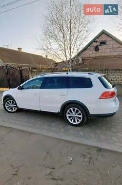 Универсал Volkswagen Passat Alltrack 2013 в Белгороде-Днестровском