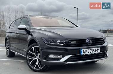 Универсал Volkswagen Passat Alltrack 2019 в Киеве