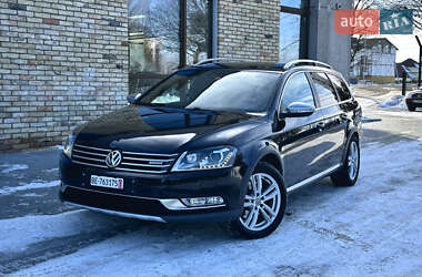 Універсал Volkswagen Passat Alltrack 2012 в Луцьку
