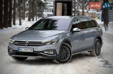 Универсал Volkswagen Passat Alltrack 2021 в Львове