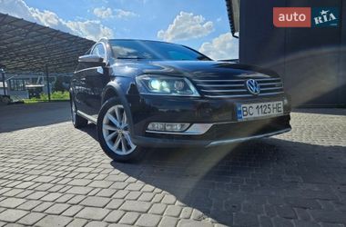 Універсал Volkswagen Passat Alltrack 2014 в Львові