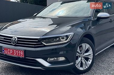 Универсал Volkswagen Passat Alltrack 2017 в Хусте