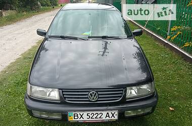 Седан Volkswagen Passat B4 1996 в Ярмолинцах