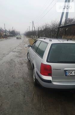 Универсал Volkswagen Passat B5 1998 в Костополе