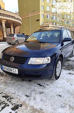Универсал Volkswagen Passat B5 1999 в Киеве