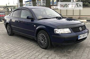 Седан Volkswagen Passat B5 1999 в Козове