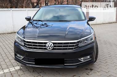Седан Volkswagen Passat B7 2016 в Черновцах