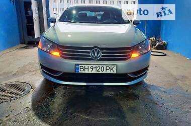 Седан Volkswagen Passat B7 2012 в Одессе