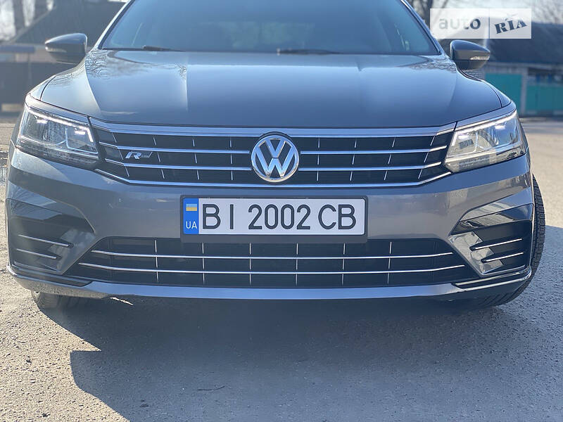 Седан Volkswagen Passat B7 2016 в Кременчуці