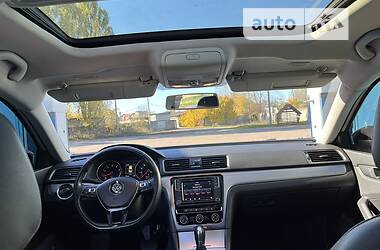Седан Volkswagen Passat B7 2018 в Днепре