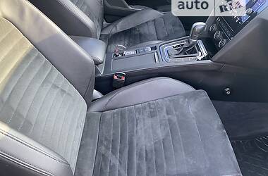 Седан Volkswagen Passat B8 2018 в Днепре