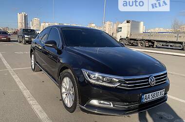 Седан Volkswagen Passat B8 2018 в Киеве