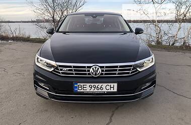 Седан Volkswagen Passat B8 2018 в Дніпрі