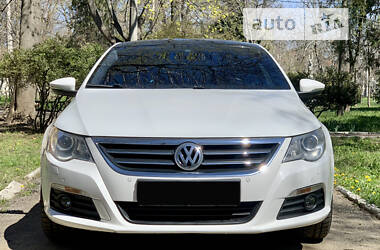 Купе Volkswagen Passat CC 2011 в Одессе