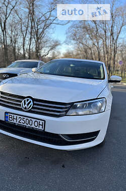 Седан Volkswagen Passat NMS 2014 в Одессе