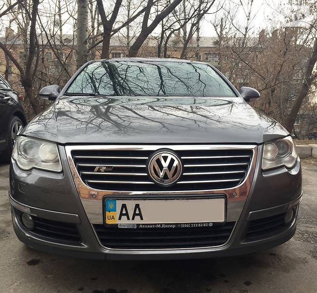 Седан Volkswagen Passat 2006 в Киеве