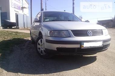 Седан Volkswagen Passat 1998 в Ивано-Франковске