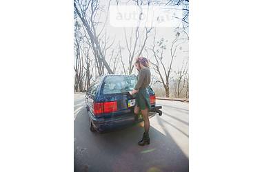 Универсал Volkswagen Passat 1996 в 