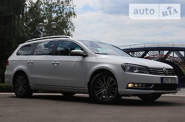 Универсал Volkswagen Passat 2011 в Житомире