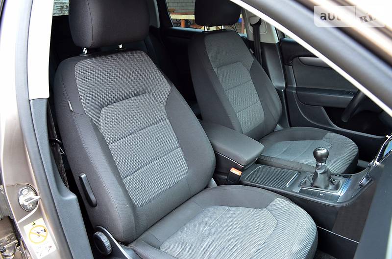 Універсал Volkswagen Passat 2013 в Любашівці