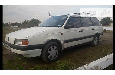 Универсал Volkswagen Passat 1992 в Одессе