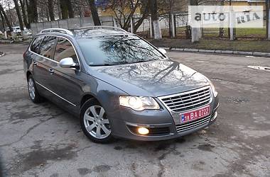 Универсал Volkswagen Passat 2008 в Ровно