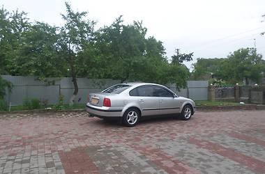 Седан Volkswagen Passat 1999 в Тернополе