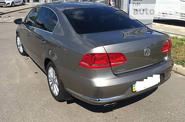  Volkswagen Passat 2011 в Полтаве